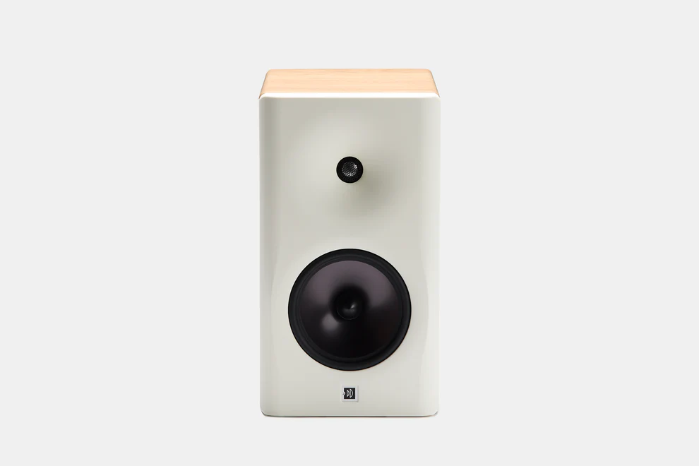 Loa Dutch & Dutch 8c